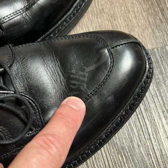 Allen Edmonds - Picture 12 of 17